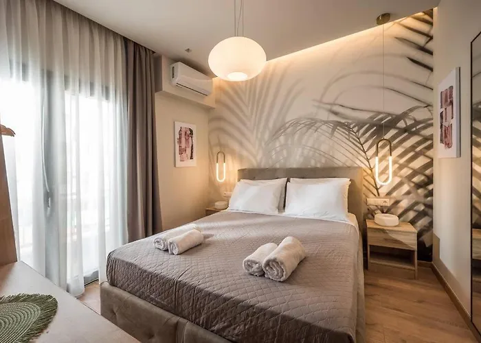 Amalia\'S Luxury Apartment 1